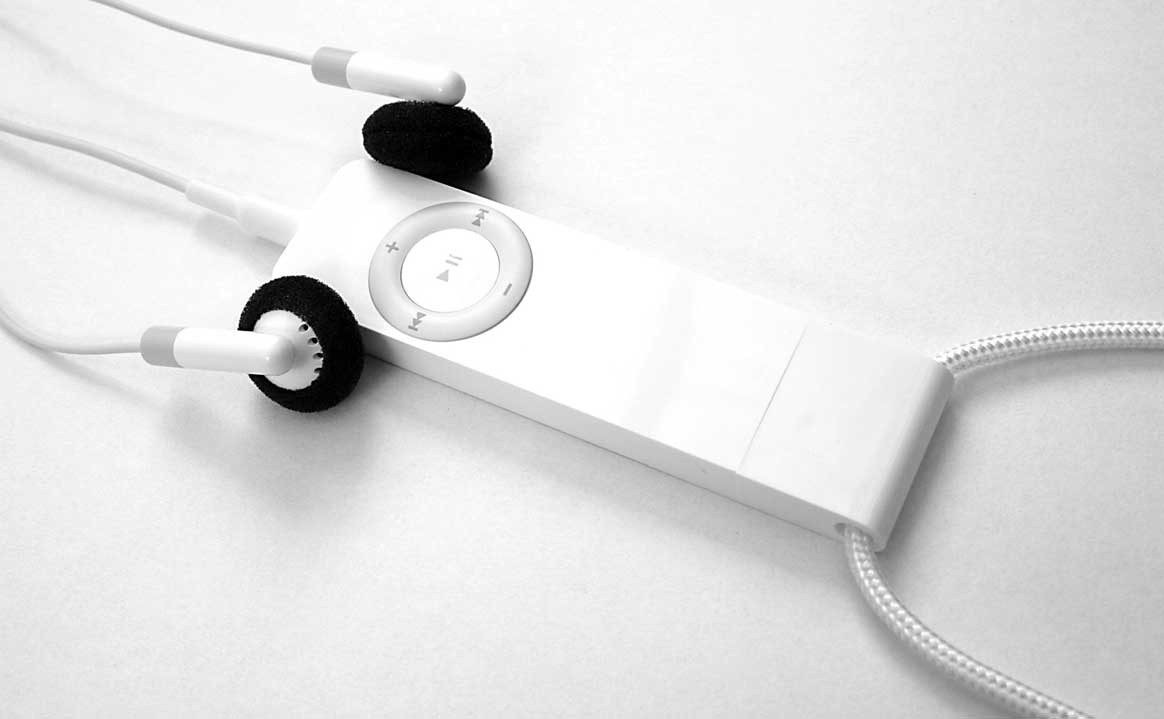 Fisierele audio pot fi ascultate pe telefoanele mobile sau in masina